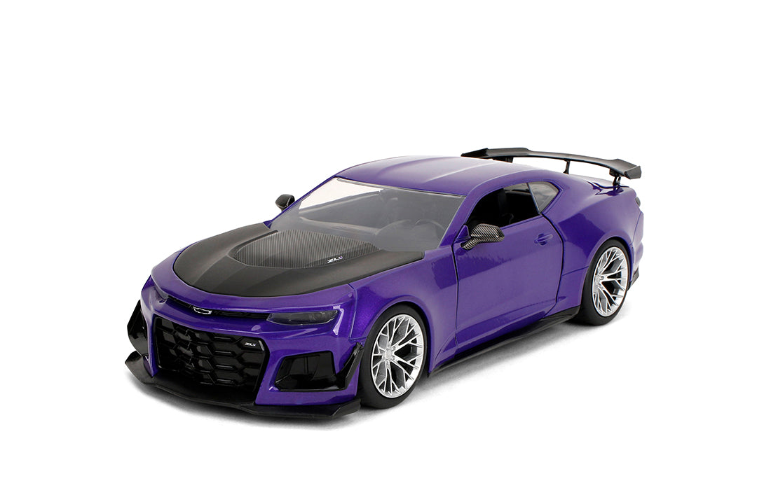 Pink Slips Autumn Spooner's Chevrolet Camaro ZL1, 1:24 Scale Vehicle (Wave 18) - (PRE-ORDER)