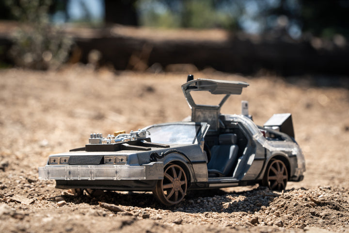 Back to the Future Part III Time Machine (Rail Version), 1:24 Scale Vehicle