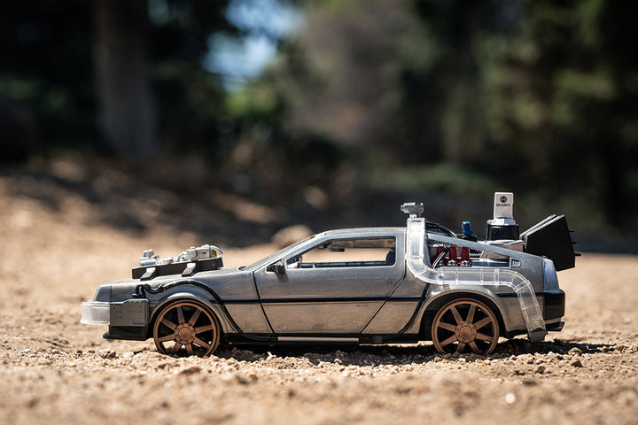 Back to the Future Part III Time Machine (Rail Version), 1:24 Scale Vehicle