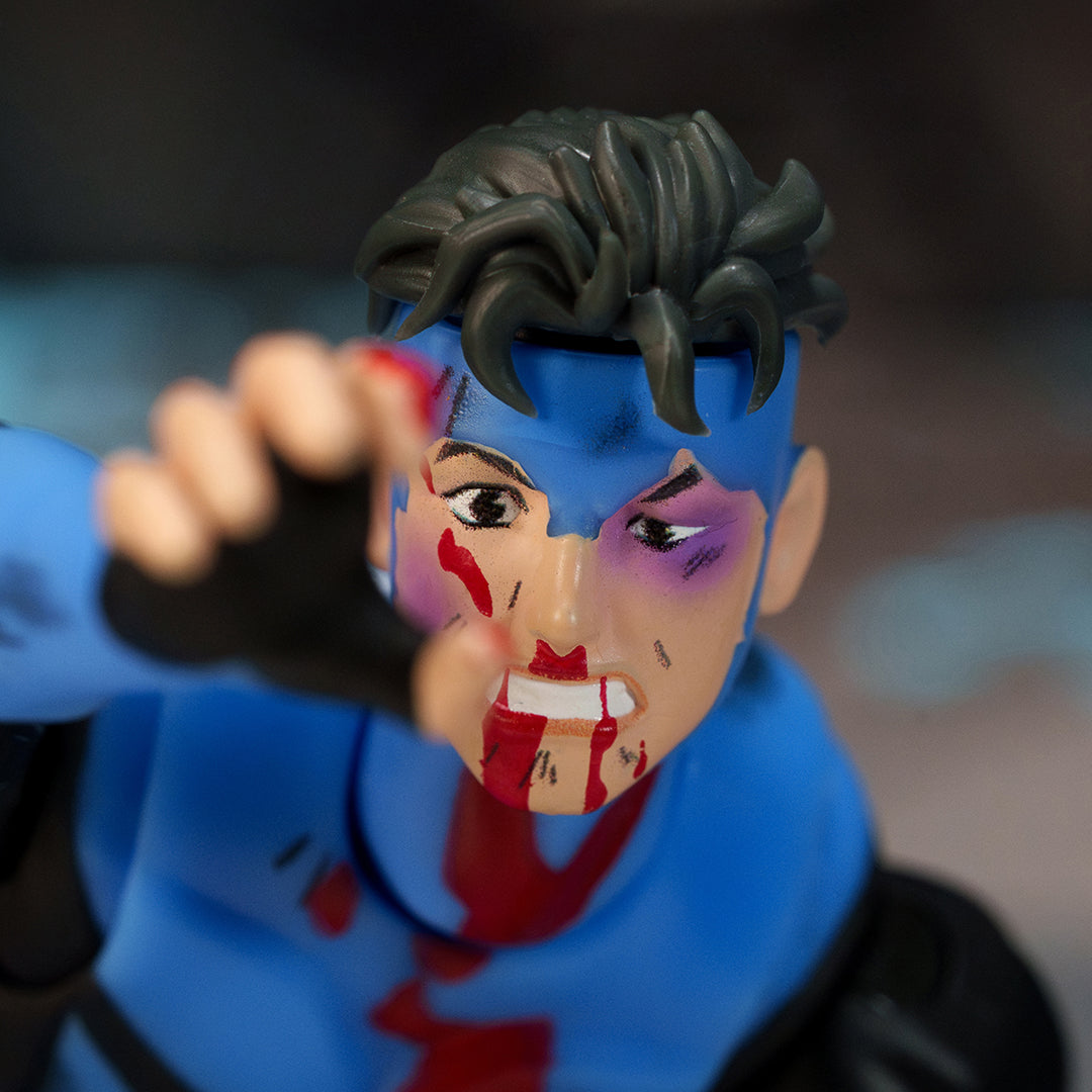 Invincible 1/12 Scale Action Figure Battle Damaged Deluxe Exclusive [ORDERS START 7/23/2026]