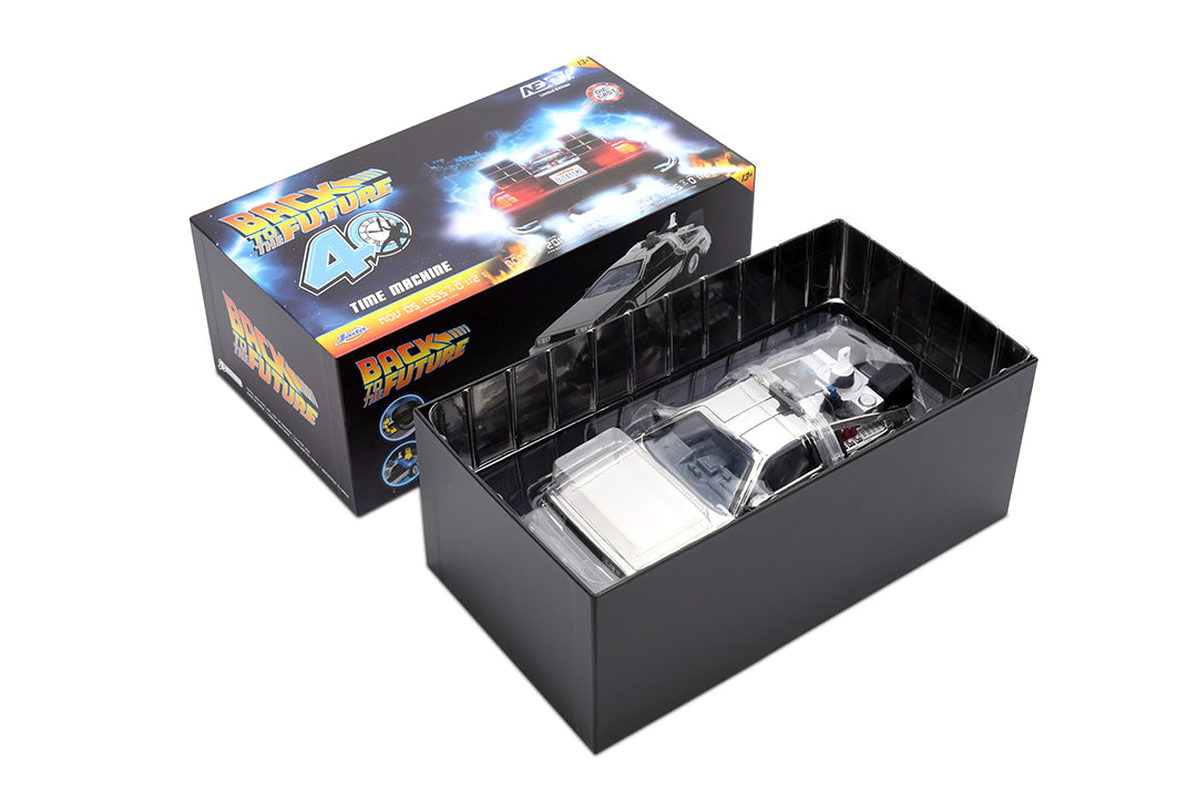 Back to the Future Time Machine, 1:24 Scale Vehicle (Chrome Exclusive) (PRE-ORDER)