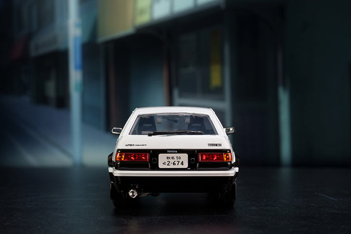 Initial D 1:24 Toyota Trueno AE-86 w/ Takumi Social 11