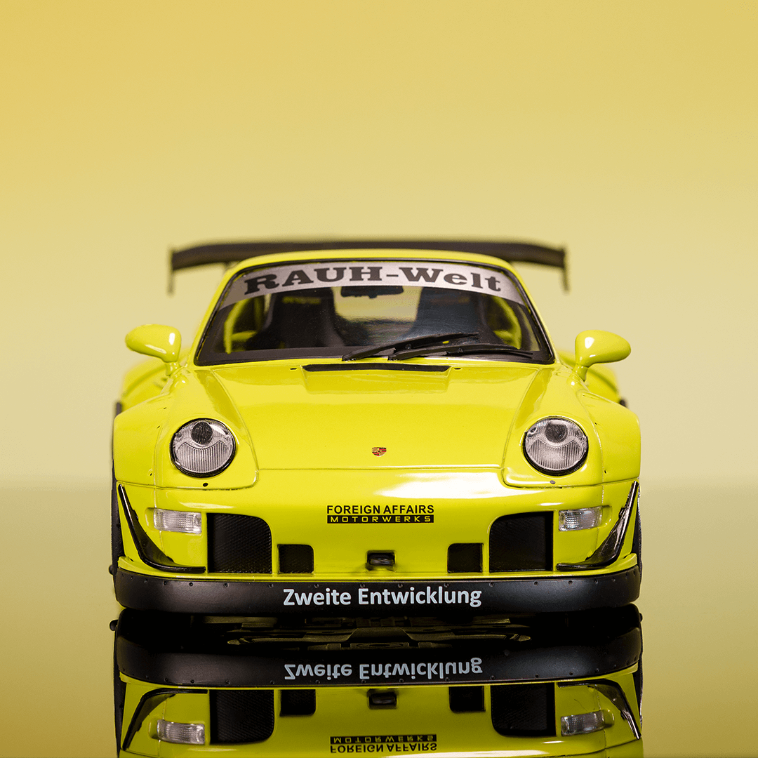 Pink Slips 1:18 W7 RWB Genki PDP 01