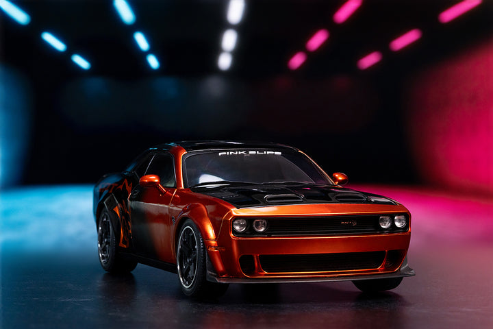 Pink Slips 2015 Dodge Challenger SRT Hellcat, 1:18 Scale Vehicle (Wave 1)