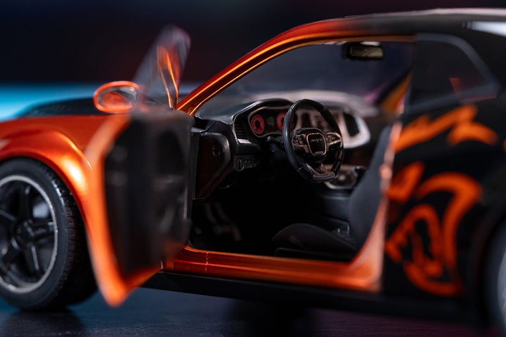 Pink Slips 2015 Dodge Challenger SRT Hellcat, 1:18 Scale Vehicle (Wave 1)