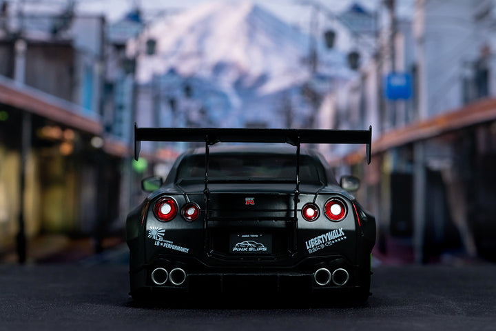 Pink Slips Nissan GT-R (R35) Liberty Walk, 1:18 Scale Vehicle (Wave 1)