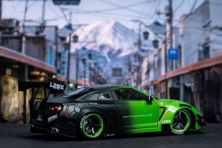 Pink Slips Nissan GT-R (R35) Liberty Walk, 1:18 Scale Vehicle (Wave 1)