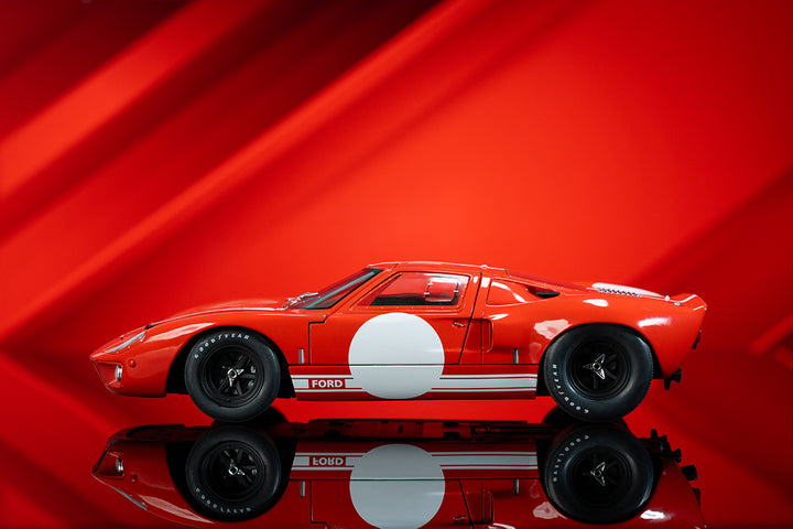 Pink Slips Ford GT-40 Mk 1, 1:18 Scale Vehicle (Wave 3)