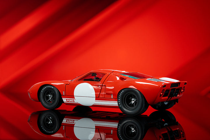 Pink Slips Ford GT-40 Mk 1, 1:18 Scale Vehicle (Wave 3)