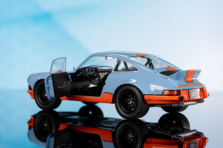 Pink Slips Porsche 911 RSR Gulf 1, 1:18 Scale Vehicle (Wave 4)