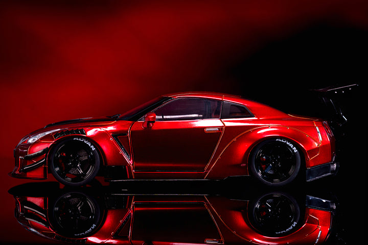 Pink Slips Nissan GT-R (R35) Liberty Walk, 1:18 Scale Vehicle (Wave 5)