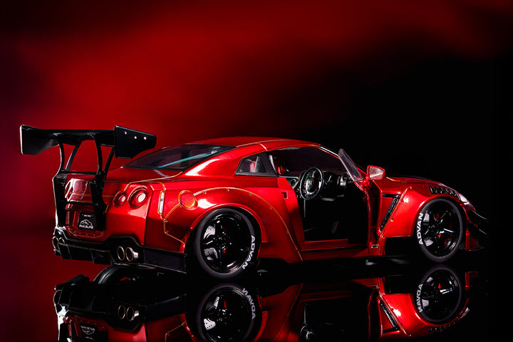 Pink Slips Nissan GT-R (R35) Liberty Walk, 1:18 Scale Vehicle (Wave 5)