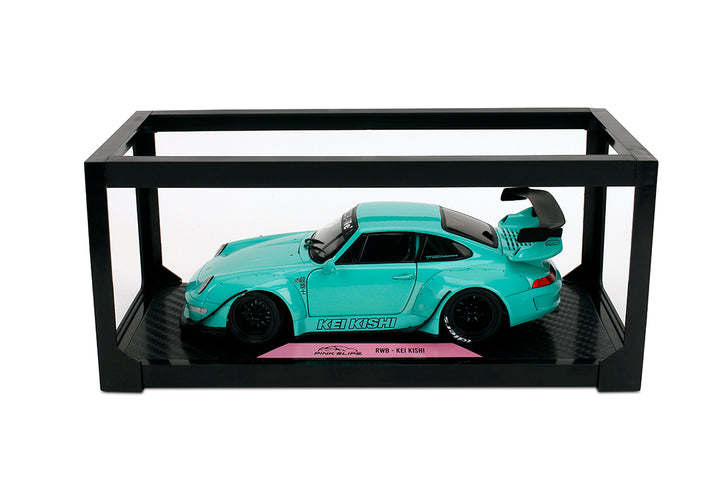 Pink Slips RWB / RAUH-Welt BEGRIFF Kei Kishi, 1:18 Scale Vehicle (Wave 5)