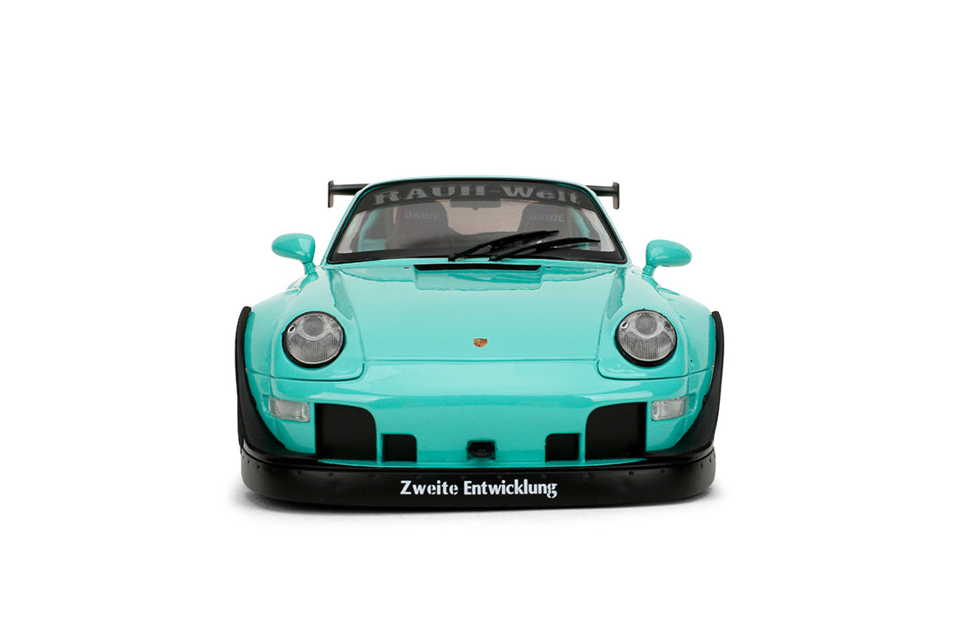 Pink Slips RWB / RAUH-Welt BEGRIFF Kei Kishi, 1:18 Scale Vehicle (Wave 5)