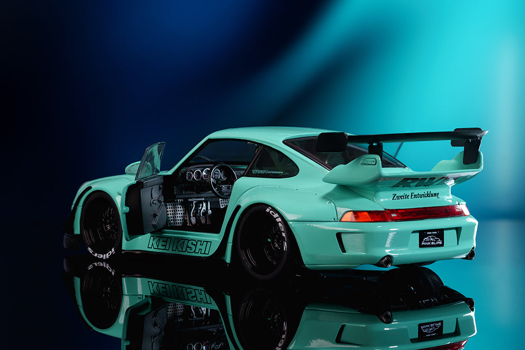 Pink Slips RWB / RAUH-Welt BEGRIFF Kei Kishi, 1:18 Scale Vehicle (Wave 5)