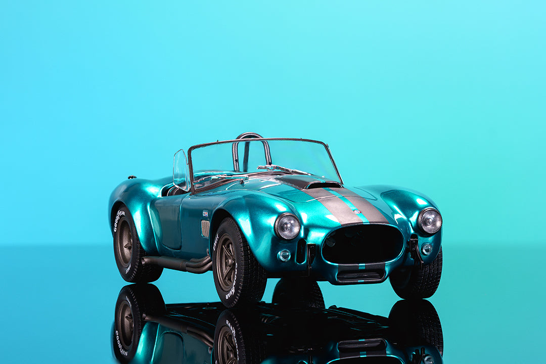 Pink Slips Shelby Cobra 427, 1:18 Scale Vehicle (Wave 6)