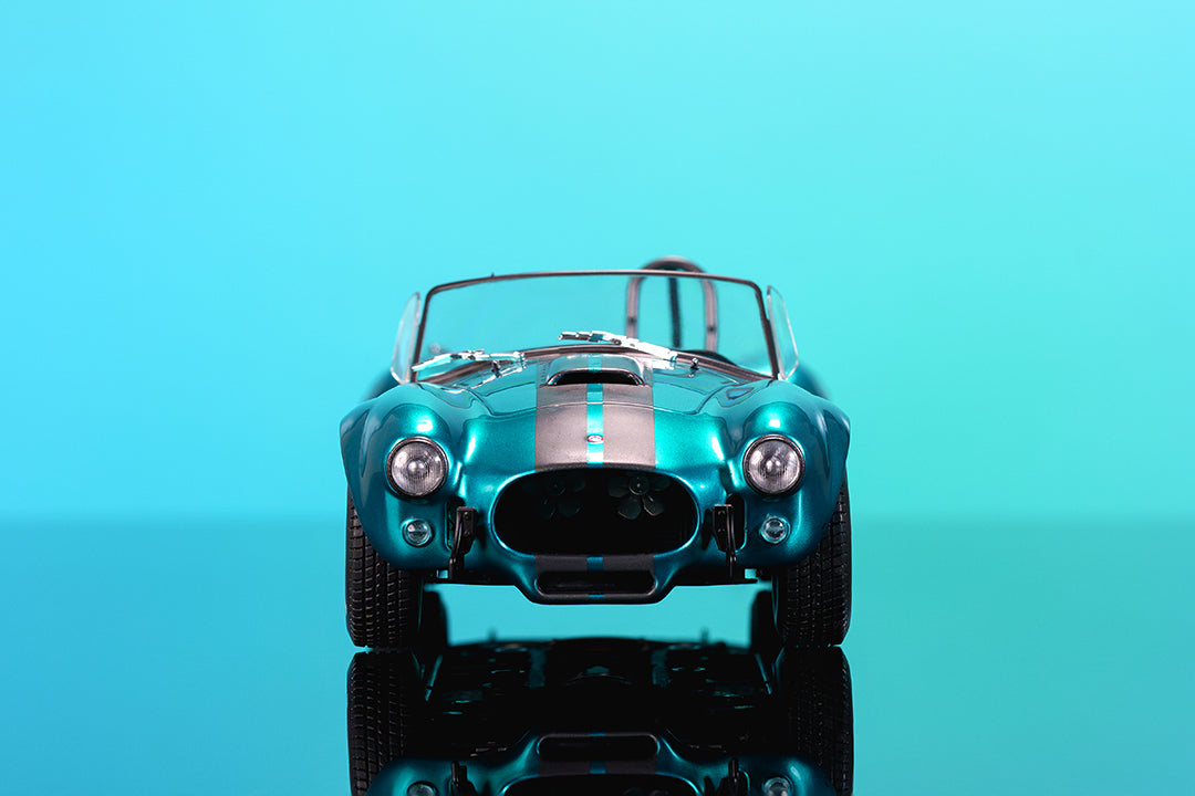 Pink Slips Shelby Cobra 427, 1:18 Scale Vehicle (Wave 6)