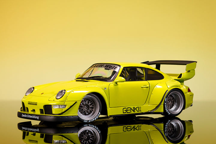 Pink Slips 1:18 W7 RWB Genki Social 01