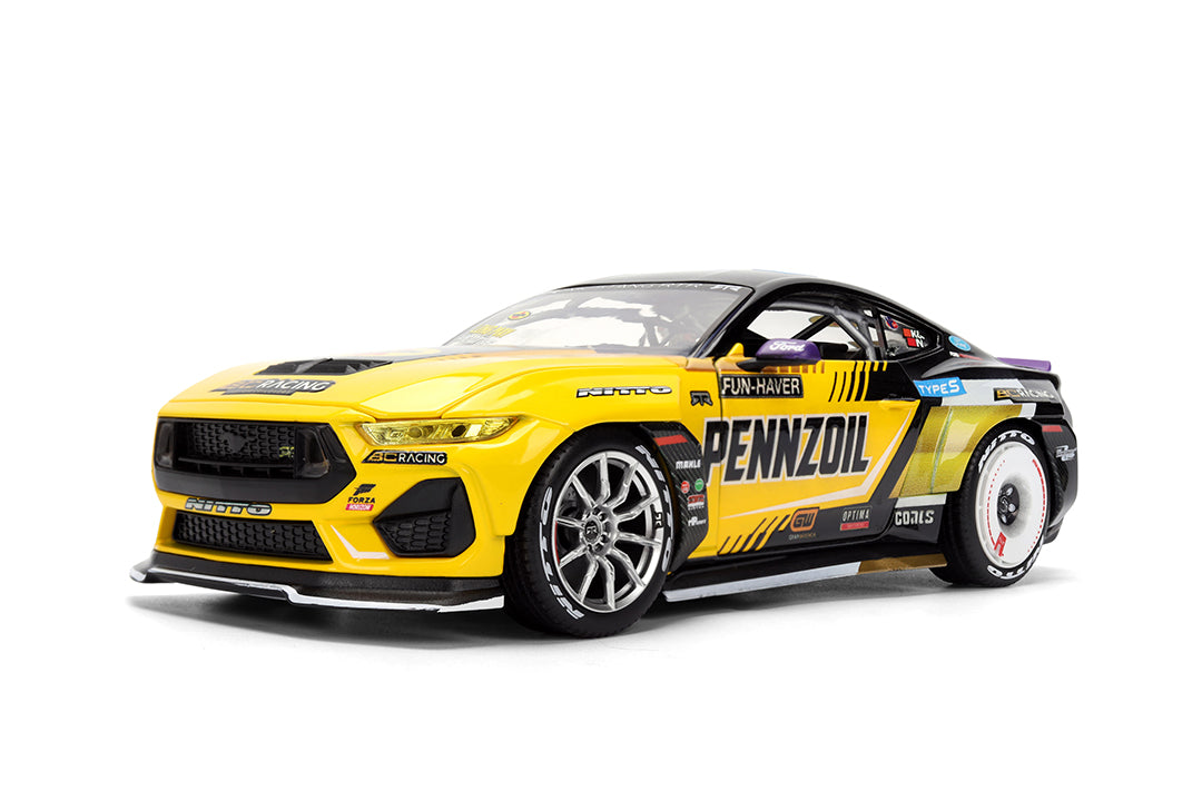 RTR Vehicles Chelsea Denofa 2023 Ford Mustang Championship, 1:24 Scale Vehicle (Wave 2)