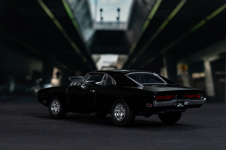 TrueSpec Fast & Furious Dom's 1970 Dodge Charger R/T, 1:24 Scale Vehicle
