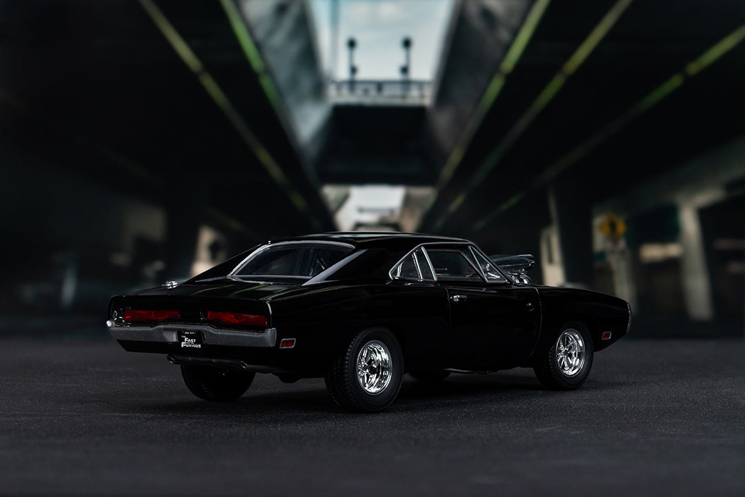 TrueSpec Fast & Furious Dom's 1970 Dodge Charger R/T, 1:24 Scale Vehicle