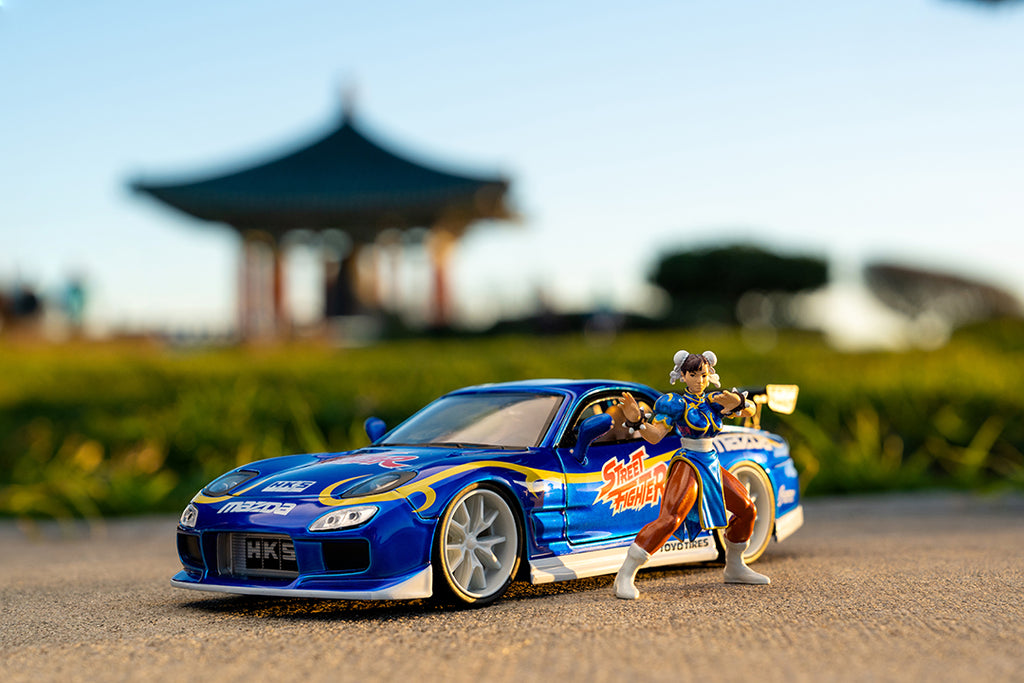 Street Fighter, Chun-Li & 1993 Mazda RX-7, 1:24 Scale