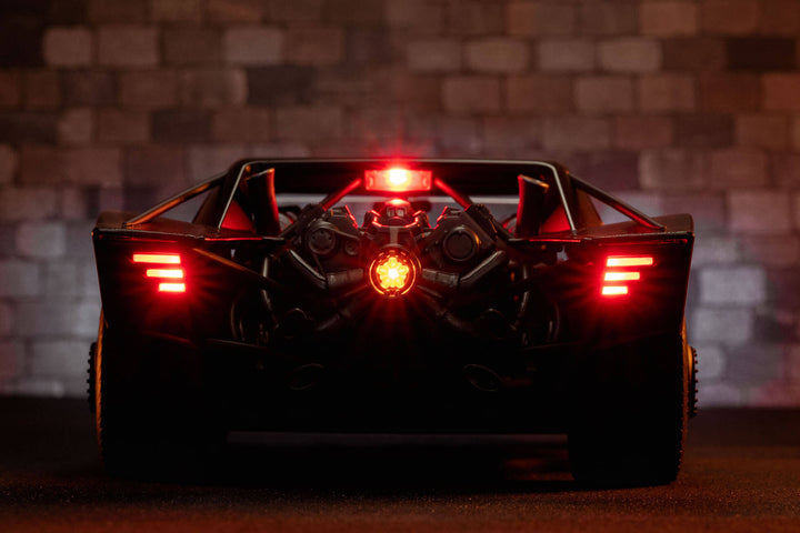 The Batman (2022) Batmobile & Batman, 1:18 Scale Vehicle & 3.75" Figure